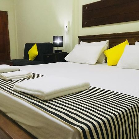 The Max Villa Negombo Luaran gambar