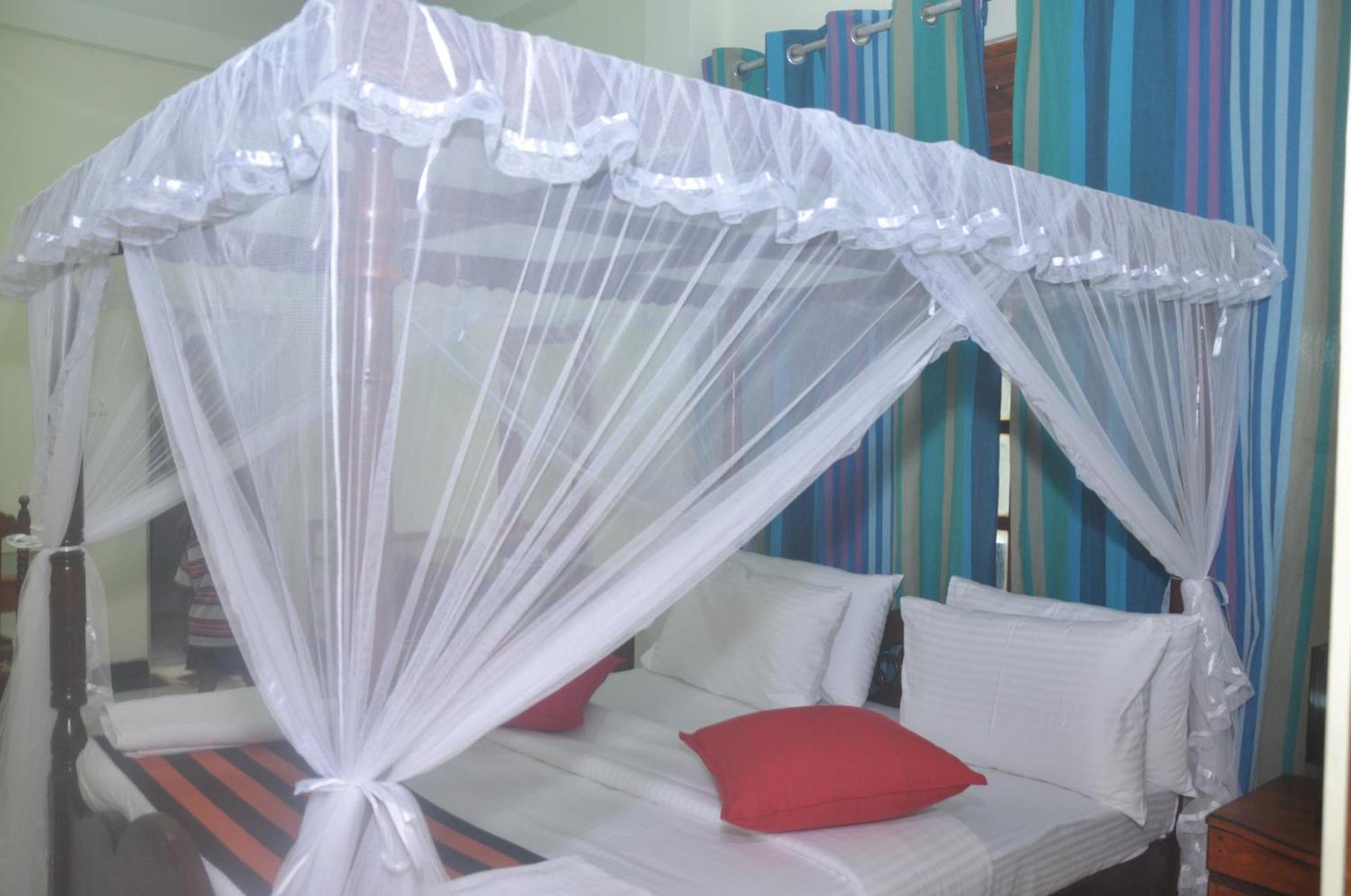 The Max Villa Negombo Luaran gambar