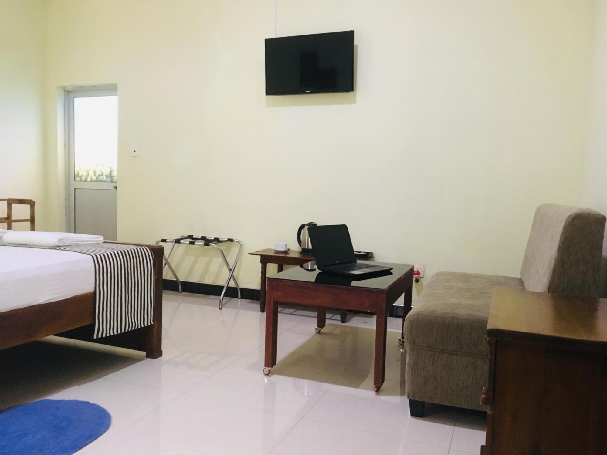 The Max Villa Negombo Luaran gambar