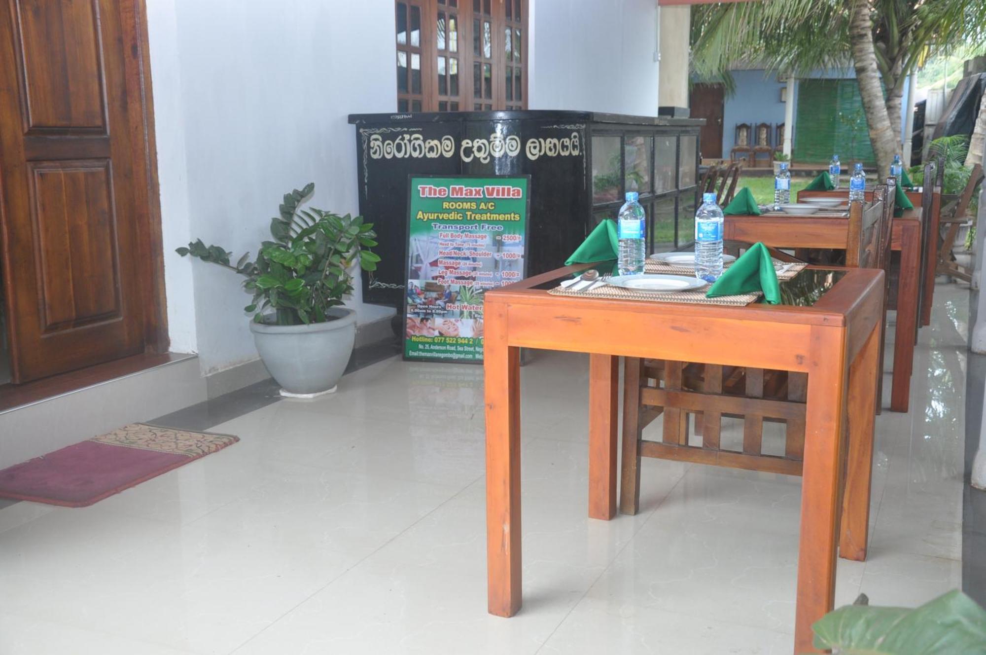 The Max Villa Negombo Luaran gambar