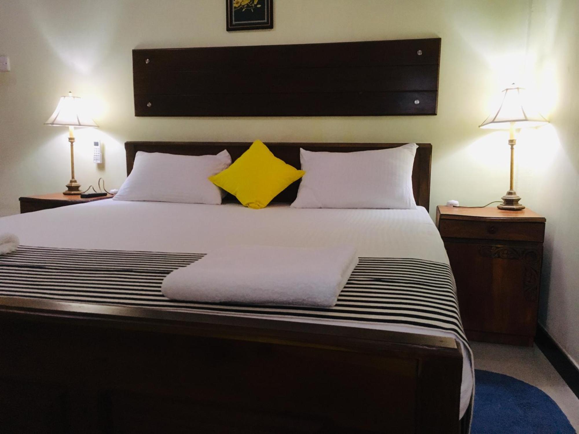 The Max Villa Negombo Luaran gambar