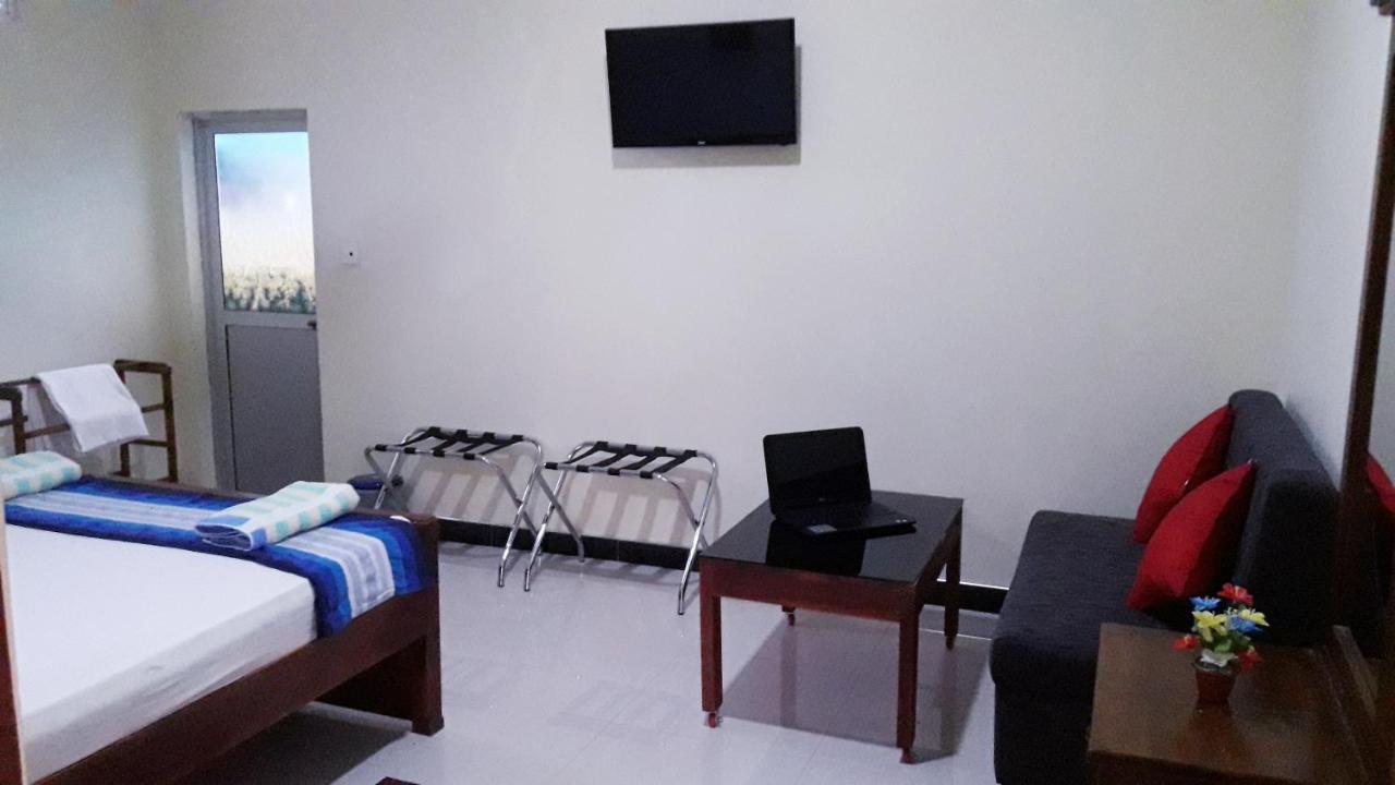 The Max Villa Negombo Luaran gambar